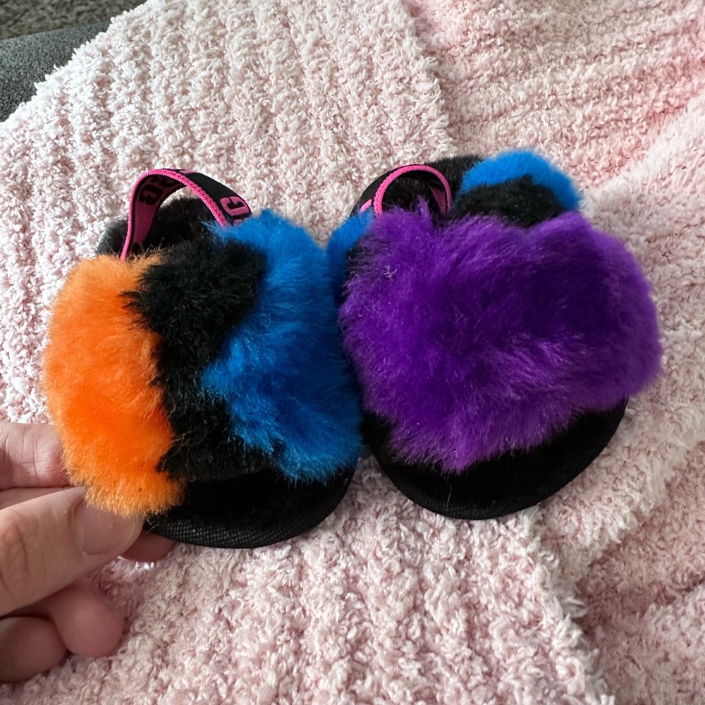Infant Ugg slippers 0/1